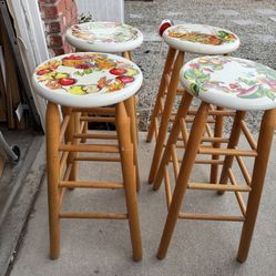 4 Vintage Barstools 
