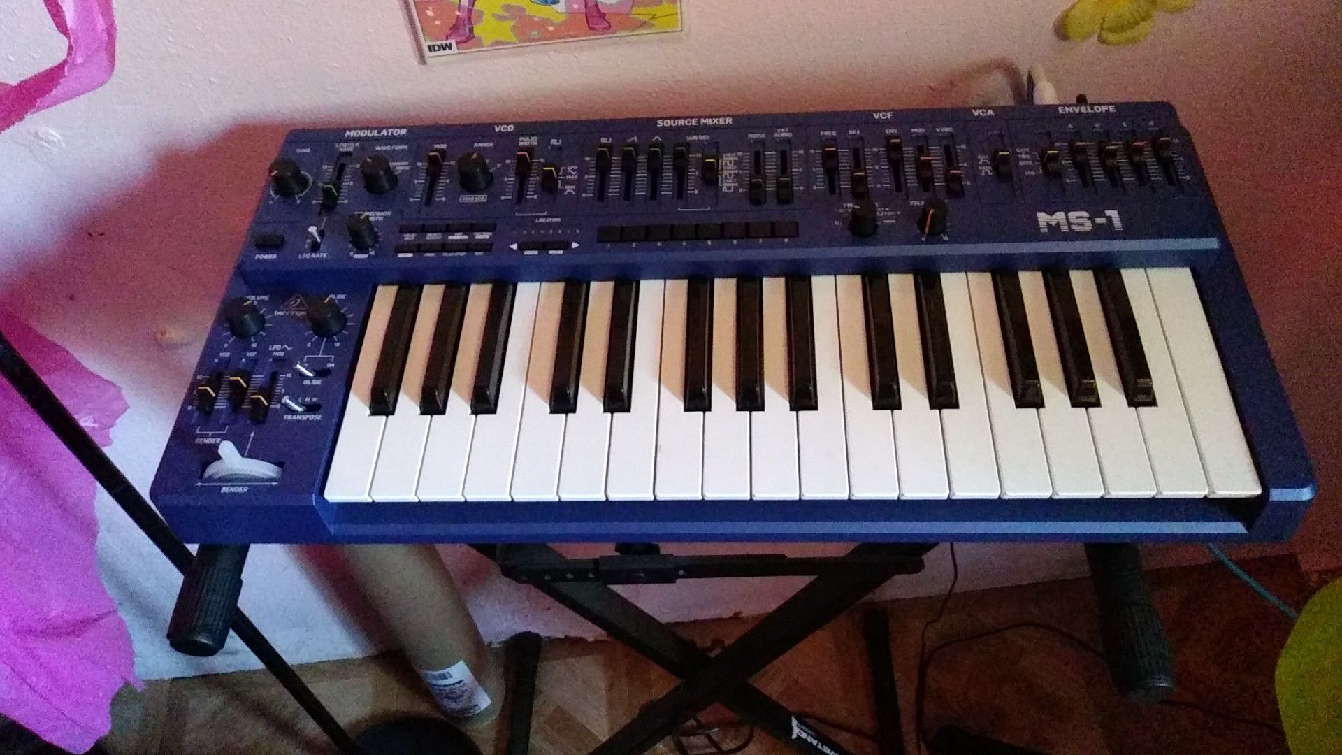Synth Keyboard Behringer MS - 1 BLUE
