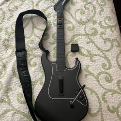 Guitar Hero Kramer Striker Red Octane Wireless Guitar PS2 