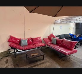 New Aluminum 3pc with reclining lounge sitting. Red