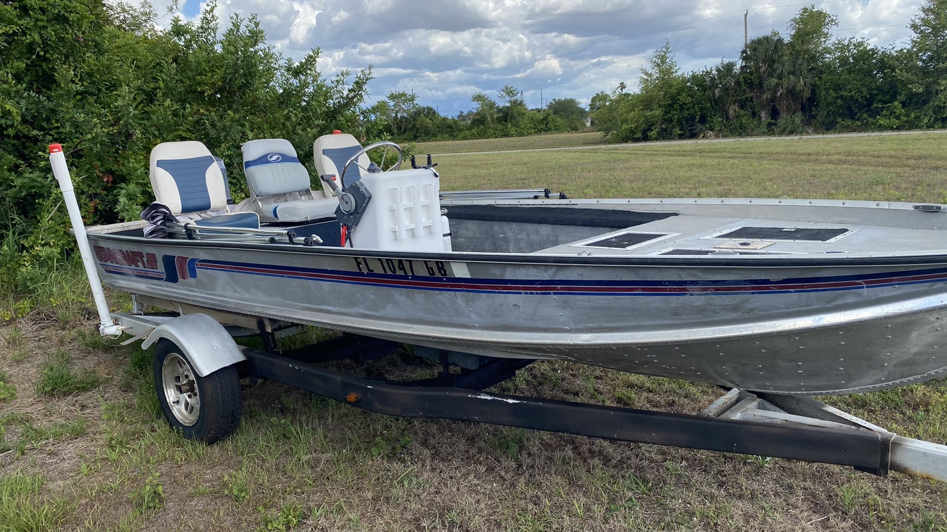 18ft Starcraft V Hull Aluminum No Motor 