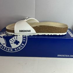 BIRKENSTOCK 