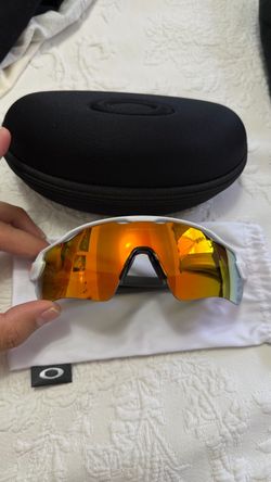 Oakleys Radar