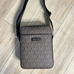 MICHAEL KORS MEN'S BAG 