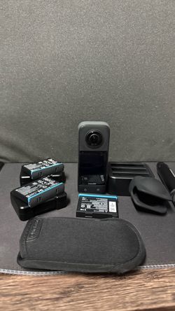 Insta360 X3 360 Camera Bundle – Extra Batteries, Fast Charge Hub, 2 Selfie Sticks, Case