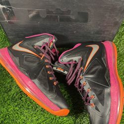 Size 11 - Nike Lebron 10 Floridian