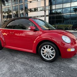 2005 Volkswagen New Beetle