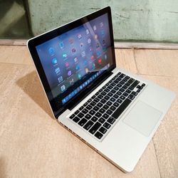 Apple MacBook Pro 13” display it5 Intel Processor 4GB RAM 500GB HDD STORAGE DRIVE $135 