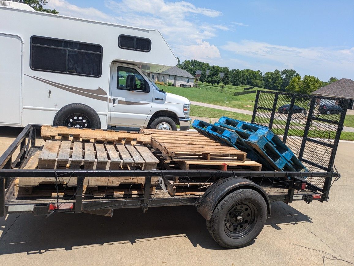 Free Pallets 
