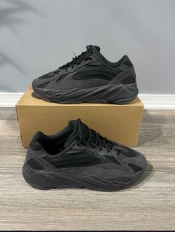 Yeezy 700 VANTA