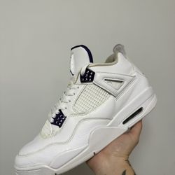 Jordan 4 Purple Metallic