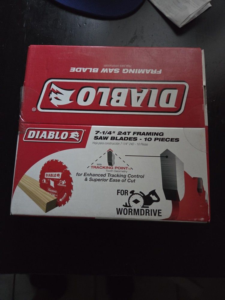 Caja De 10 Discos 7.1/4 Precio $75 Firme