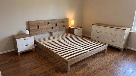 King bed room set rooma to go