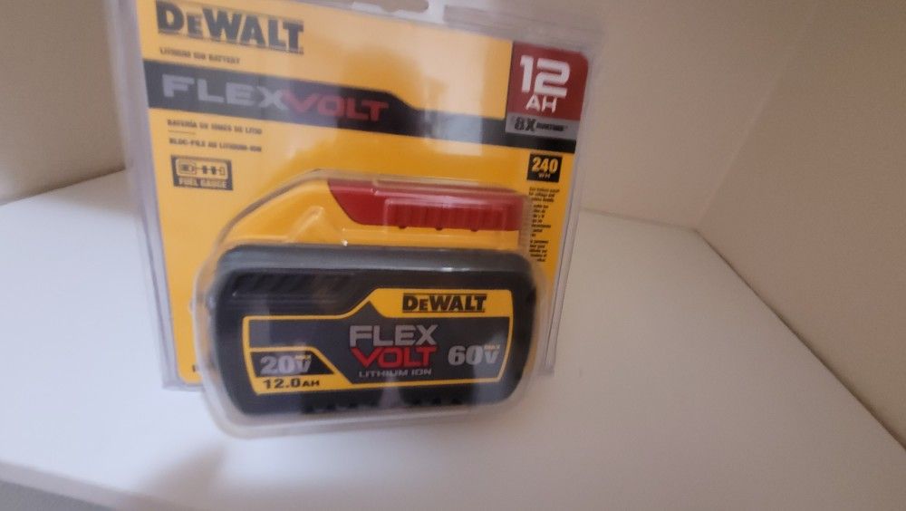 DEWALT 12 AMP FLEX VOLT BATTERY