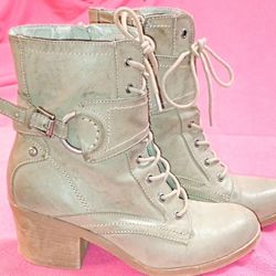 G By Guess Lace Up Brown Boots- Size 8M