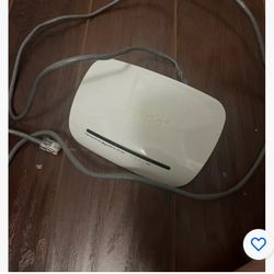 Tenda W268R Wireless-N Broadband Router. White