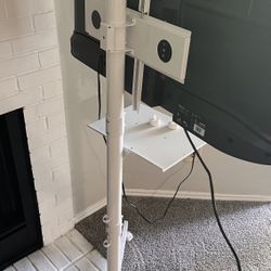 Mobile TV stand with VESA mount