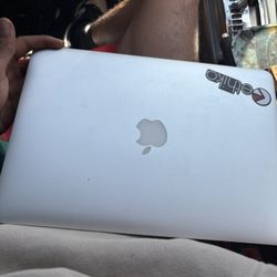 2015 Apple MacBook 