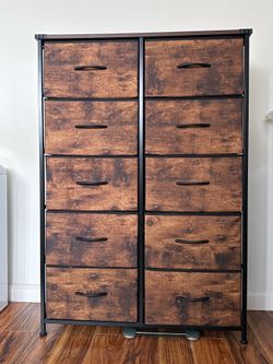 Dresser for Bedroom (near Culver City pick up)