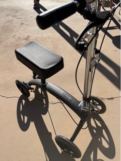 BodyMed Knee Scooter