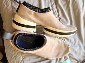 Stuart Weitzman 7.5 Shoes