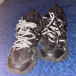 Balenciaga Tracks