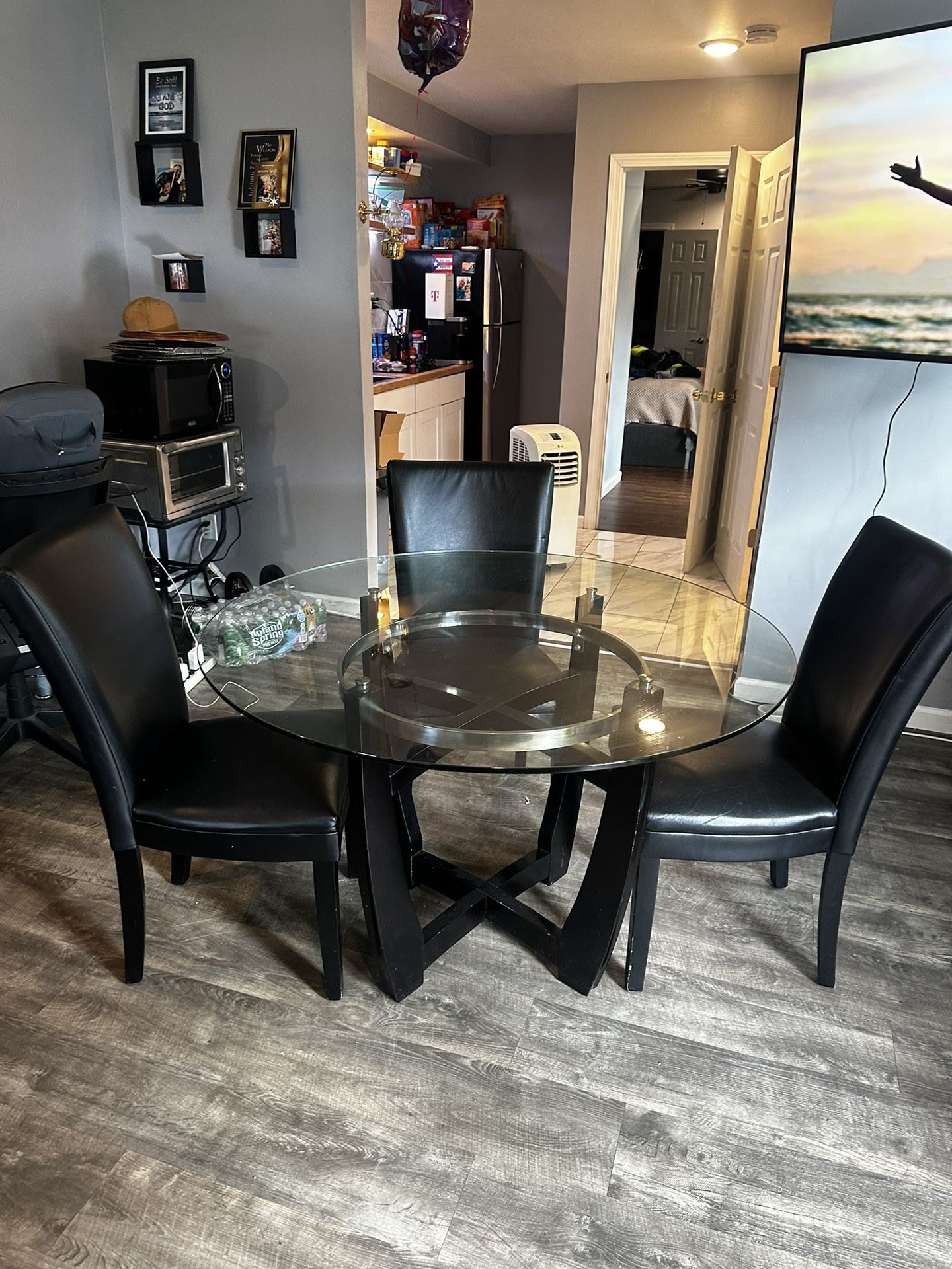 Glass Dinning Table 