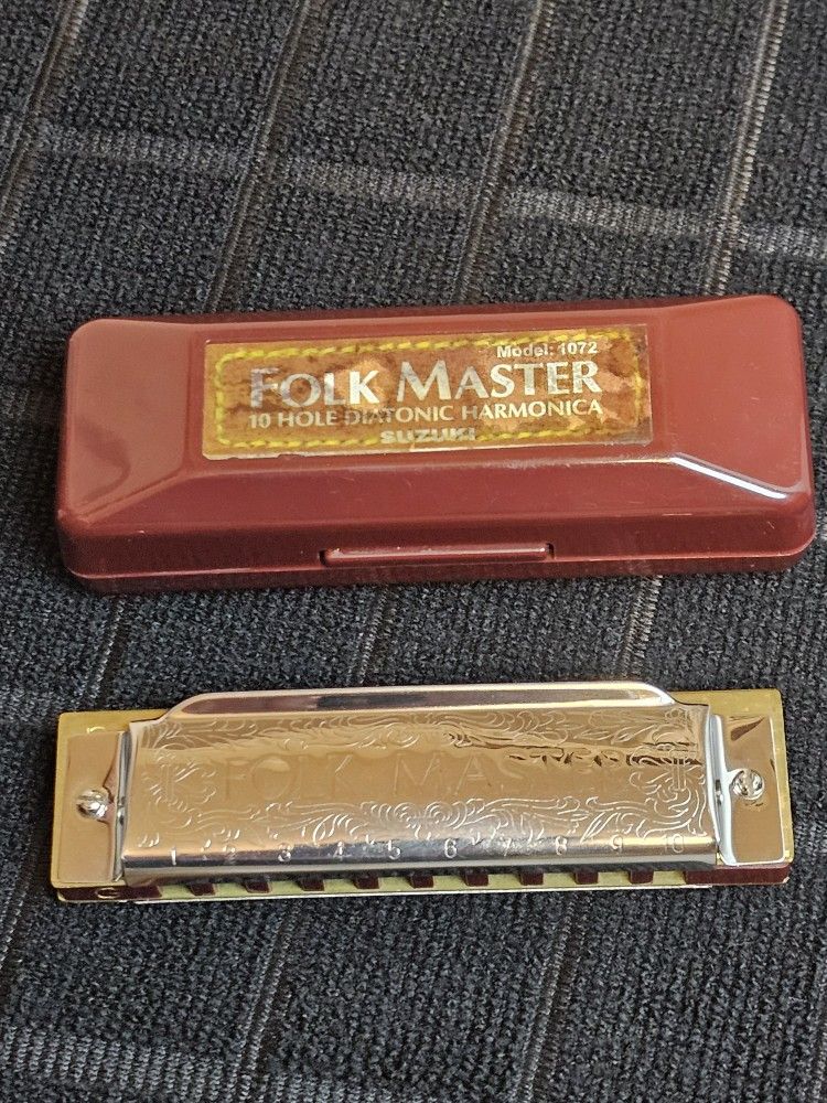 Suzuki Folk Master Harmonica Key of G