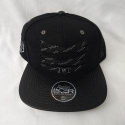 LOS ANGELES KINGS SNAPBACK HAT BRAND NEW 