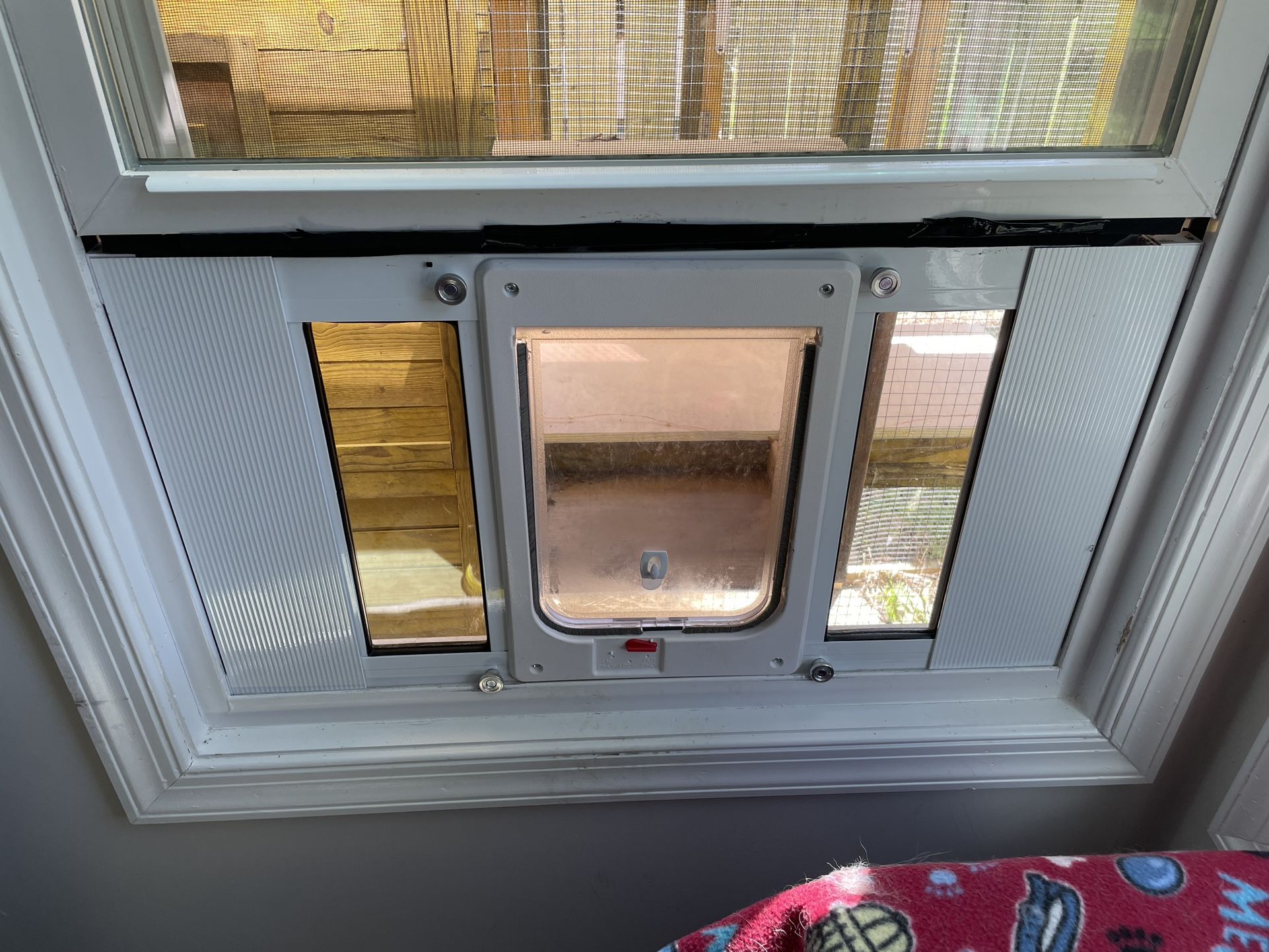 Ideal Pet Products Aluminum Sash Window Pet Door