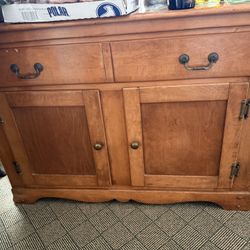 Side Board 
