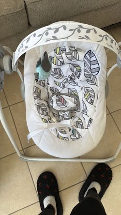 Baby Bouncer Seat with Canopy and Toys