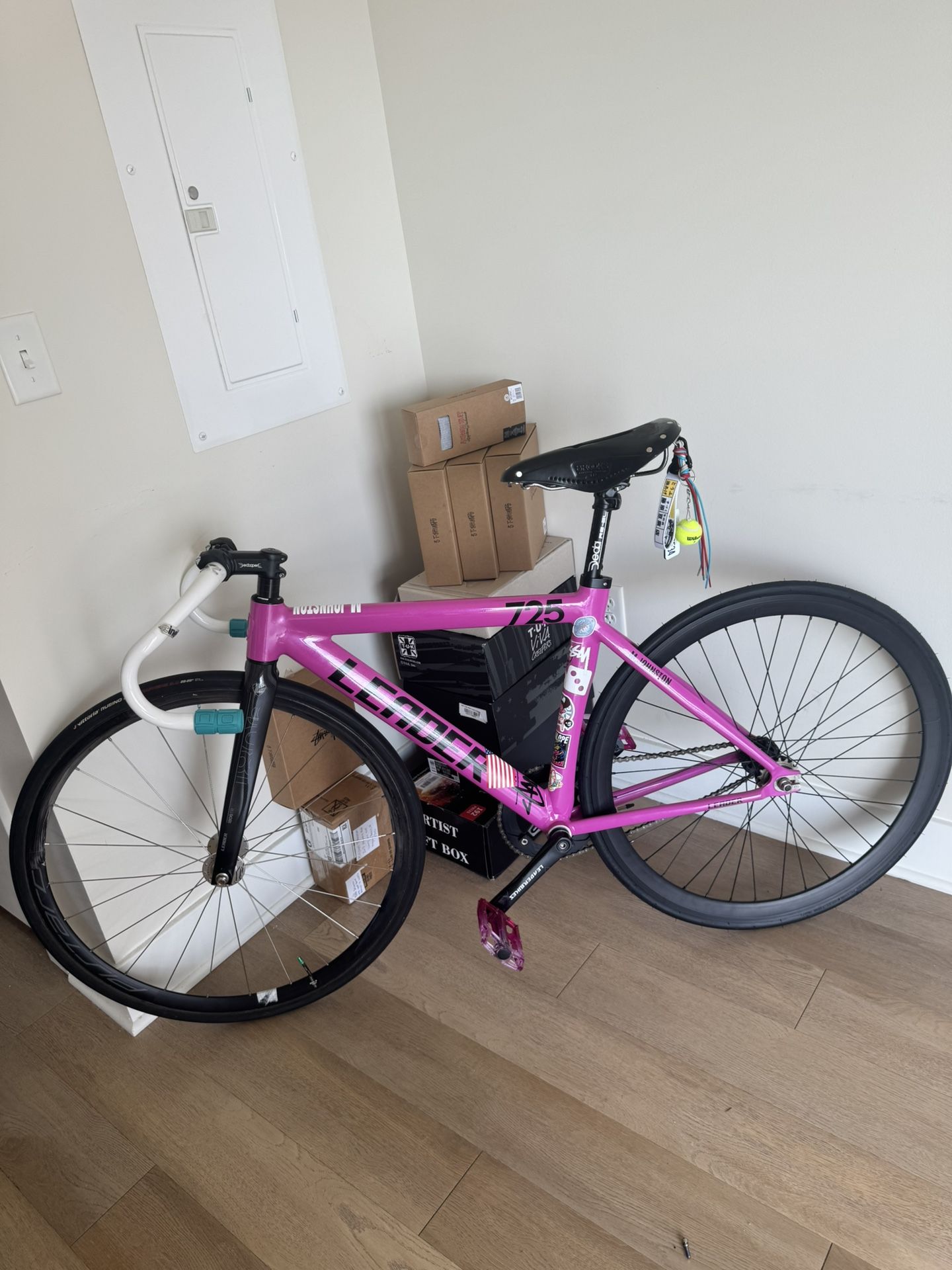 Bianchi Leader Engine 11 Schwinn KTM Cinelli Mash Deep Bike Fixie Encore Wheel Deep V Track New Fsa Bmx Stussy Brooks Gift LV Rolex Vintage Bicycle