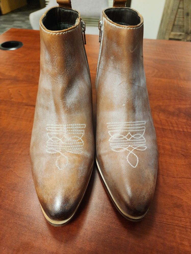 Roan Brand Woman's Brown Booties