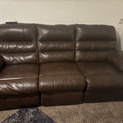 Free Reclining Leather Couches