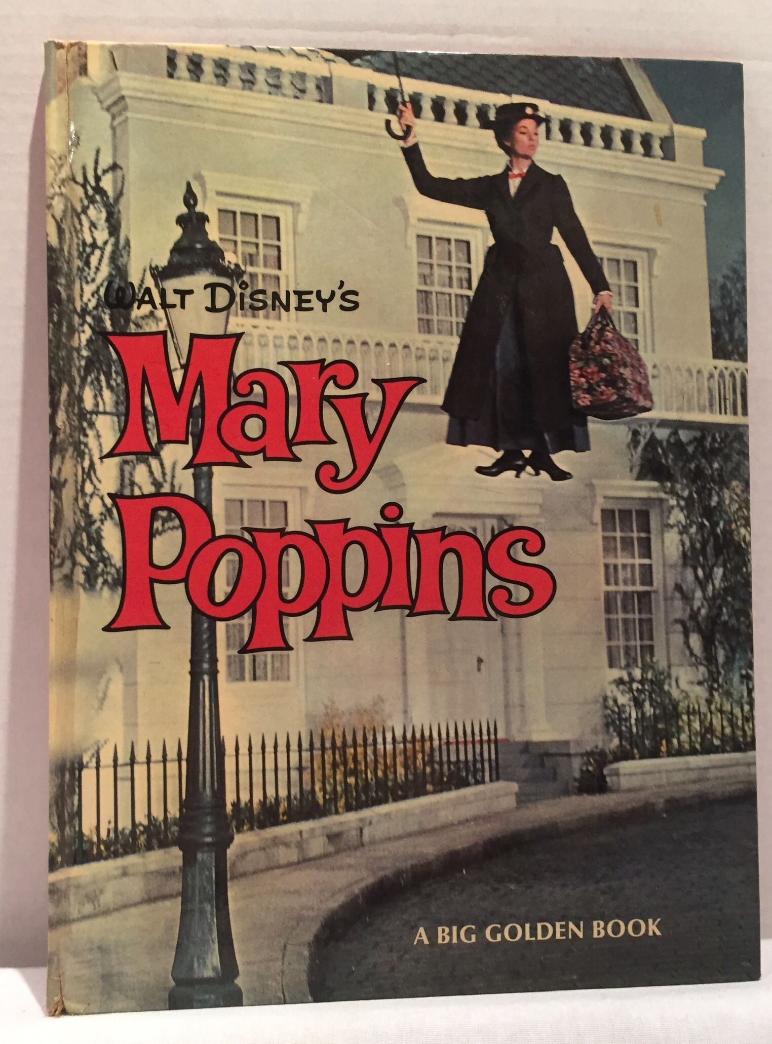 “Mary Poppins” 1964 Collectible First Edition Hardback Book – Mint Condition, Movie Edition, Beautiful Photos.