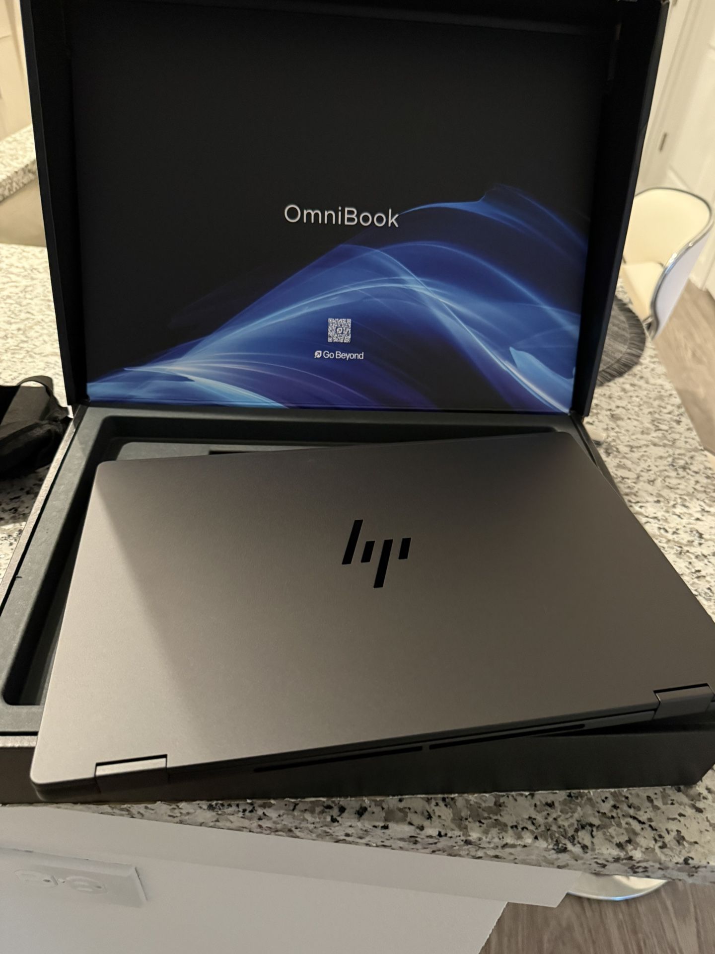 BRAND NEW HP - OmniBook X Flip 2-in-1 - Copilot+ PC - 16" 2K Touch-Screen Laptop - Intel Core Ultra 7 - 16GB Memory - 1TB SSD - Eclipse Gray