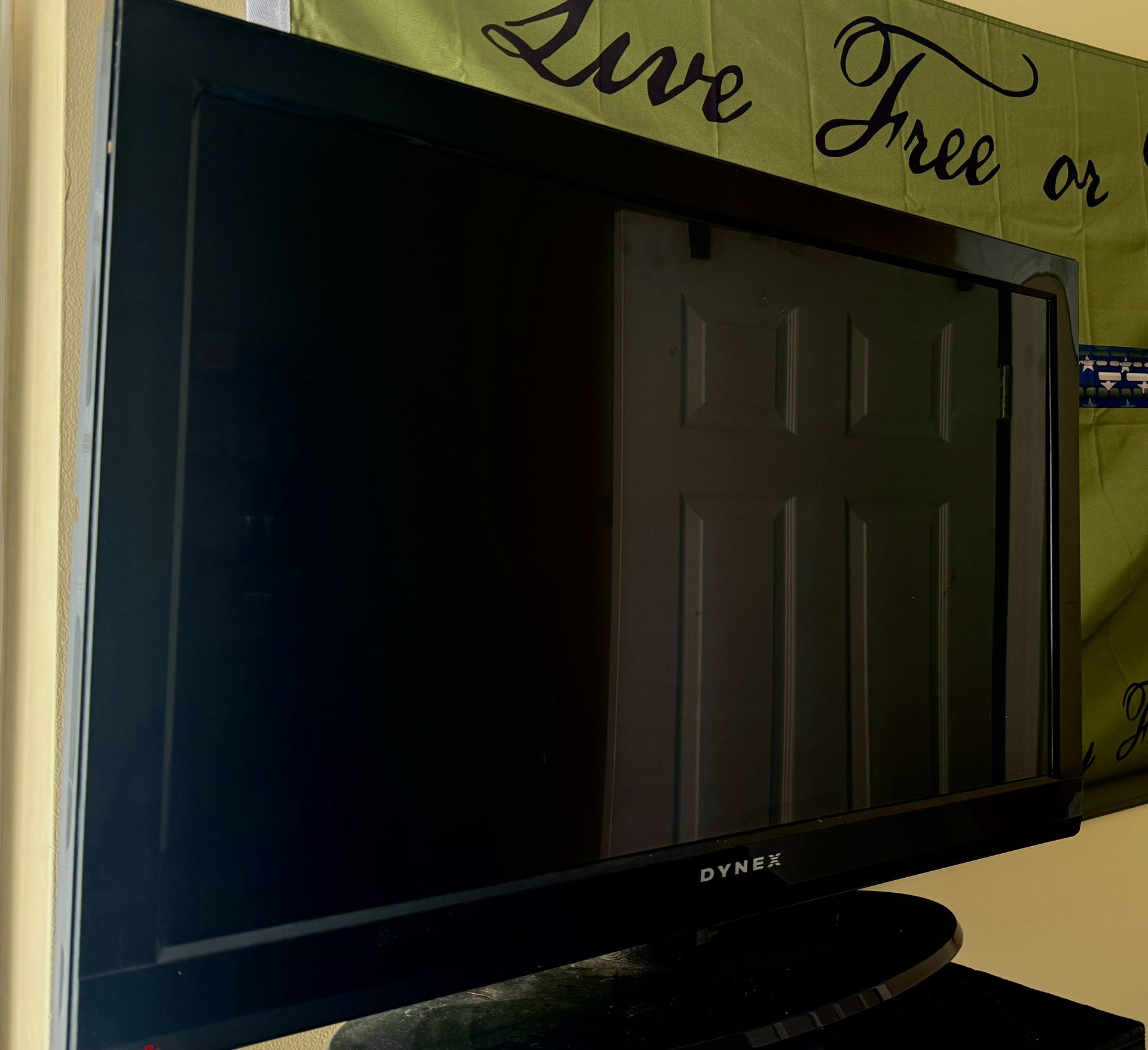 DYNEX TV