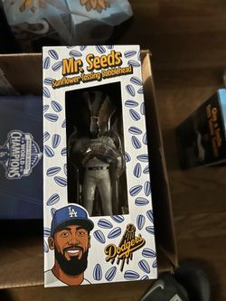 Dodgers Teoscar bobble head 2026
