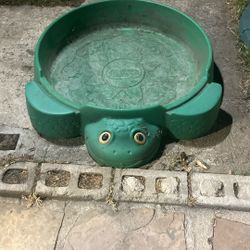 little mate sandbox