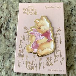 New Disney Winnie The Pooh & Piglet - 12 Eyeshadow Palette W/ Mirror - 0.56 oz. 