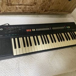 CASIO PIANO KEYBOARD 