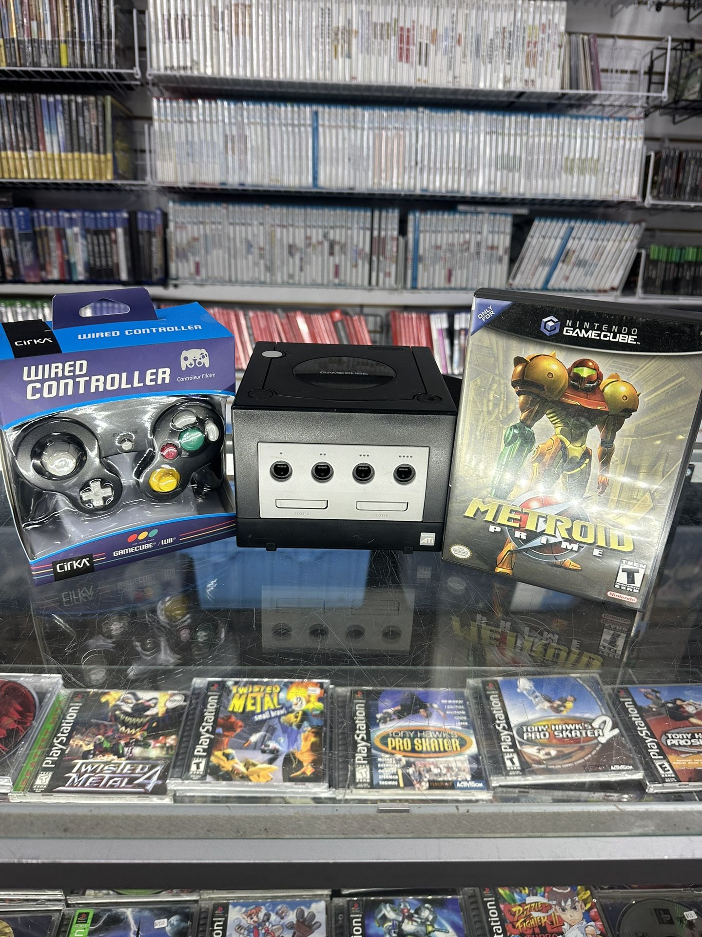 Nintendo GameCube Metroid Prime Bundle $150 Gamehogs 11am 7pm
