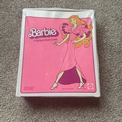 Vintage 1982 Mattel Barbie Carry Closet Case for Doll Clothes 1002 1004