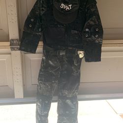 Costume