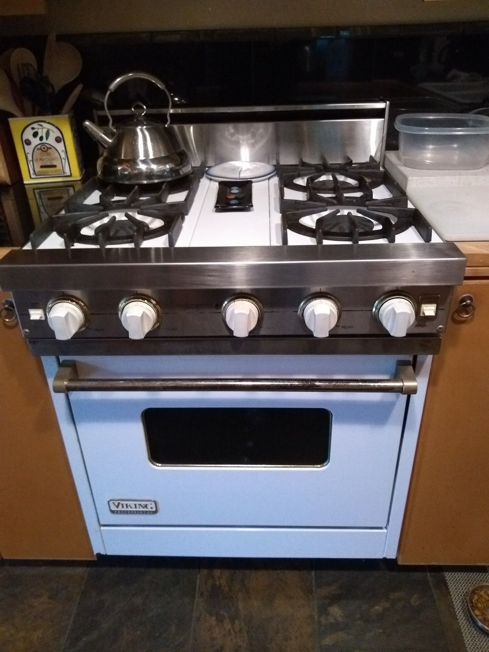 Gas range for sale