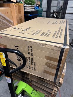 New in box 6 drawer dresser $199 last one closing sales