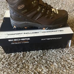 Sketchers Relment Traven Hiking Boots 