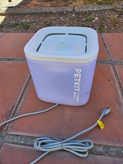 Pet/cat drinking fountain PETKIT wireless
