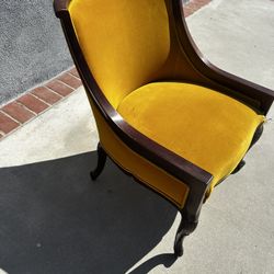 Vintage Chair 